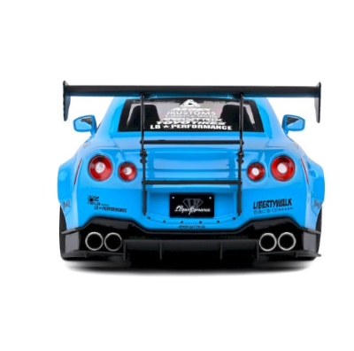 Метален автомобил Nissan GT-R 1:18 SOLIDO 1805817