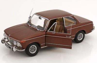 Колекционерска метална кола BMW 2002 ti Diana 1:18 KK Scale 120084