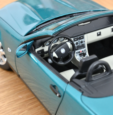 Колекционерска метална кола Mercedes Benz SLK 1:18 NOREV 183021