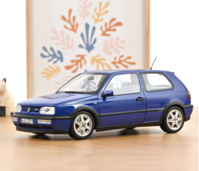 Колекционерска метална кола Volkswagen Golf GTI 1:18 NOREV 188506