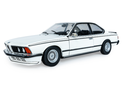 Метален автомобил BMW 635 CSI 1:18 SOLIDO 1810304