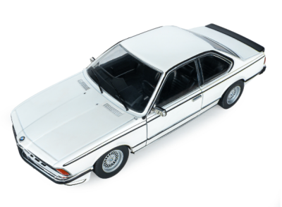 Метален автомобил BMW 635 CSI 1:18 SOLIDO 1810304