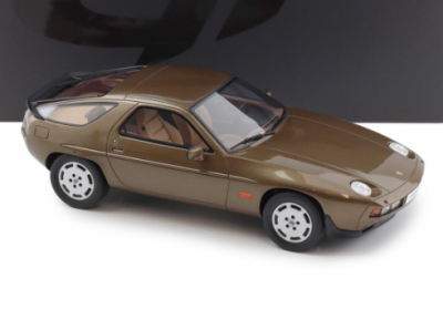 Колекционерска кола Porsche 928 S 1:18 GT SPIRIT GT1005
