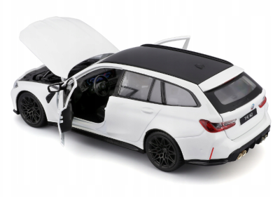 Метална кола BMW M3 Touring 1:24 Burago бял