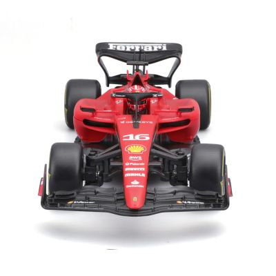 Формула Ferrari SF-23 с радио контрол 1:24 MAISTO TECH 82357  