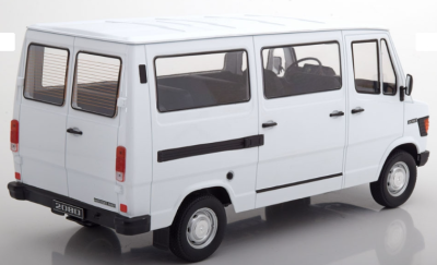 Колекционерски метален бус Mercedes 208 D bus 1:18 KK Scale 180291