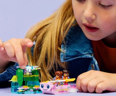 Конструктор Приключенска лодка аксолотъл LEGO Friends 42681