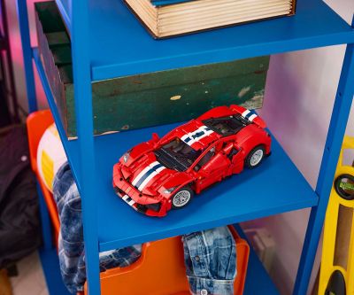 Конструктор Кола Ferrari 488 Pista LEGO Technic 42235