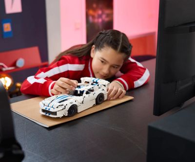 Конструктор спортна кола Dodge Viper GTS-R LEGO Technic 42234