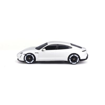 Кола с радио контрол Porsche Taycan Turbo S 1:24 MAISTO TECH 81528
