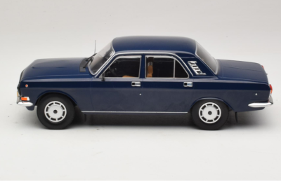 Метална кола Volga M24-10 Model Car Group 18014