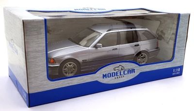 Метална кола BMW 3 Touring Model Car Group 18365