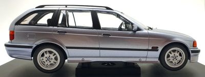Метална кола BMW 3 Touring Model Car Group 18365