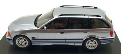 Метална кола BMW 3 Touring Model Car Group 18365