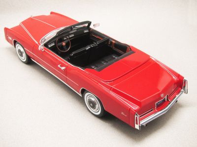 Метална кола Cadillac Eldorado Convertible Model Car Group 18471