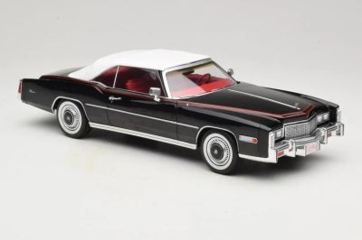 Метална кола Cadillac Eldorado Convertible Model Car Group 18473