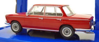 Метална кола BMW 2000 Model Car Group 18543