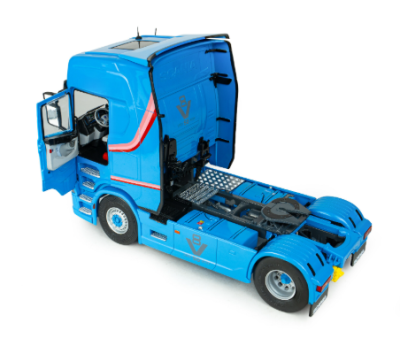 Метален камион влекач Scania 580S HighLine 113 TRIBUTE 1:24 SOLIDO 2400307