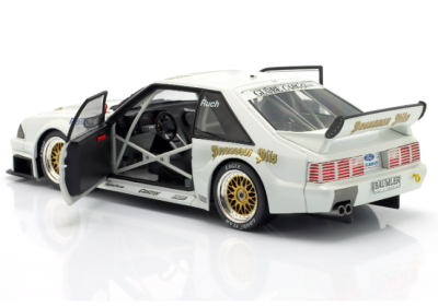 Метална кола Ford Mustang 5.0 GT #33 1:18 WERK83 1802407