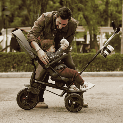 Триколка със сенник KinderKraft ASTON PLUS РОЗОВА