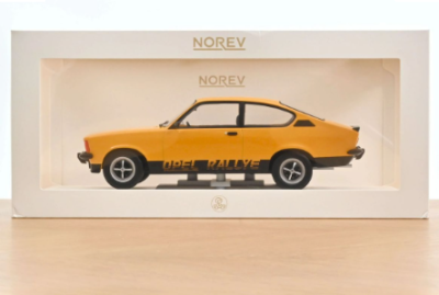 Колекционерска метална кола Opel Kadett Rallye 2.0 E 1:18 NOREV 183659