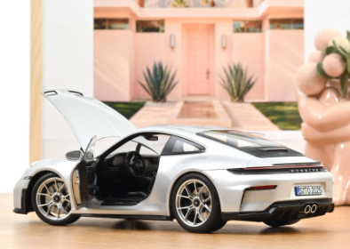 Колекционерска метална кола Porsche 911 GT3 1:18 NOREV 187002