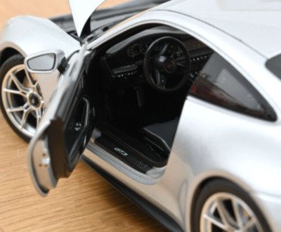 Колекционерска метална кола Porsche 911 GT3 1:18 NOREV 187002