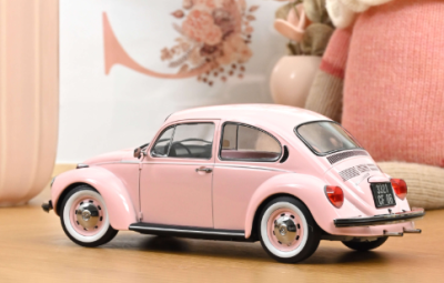 Колекционерска метална кола Volkswagen 1303 1:18 NOREV 188677