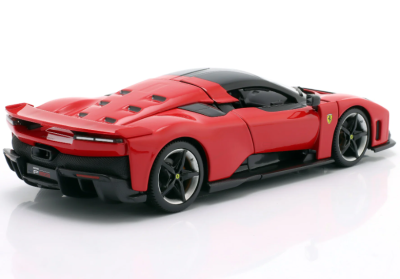 Метална кола Ferrari F80 1:24 Bburago 26034
