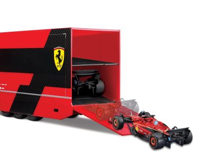 Метален камион автовоз Iveco Ferrari team F1 1/43 Bburago 36867