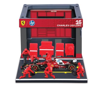 Комплект кола Ferrari SF25 #16 с Бокс 1:43 Bburago 36865