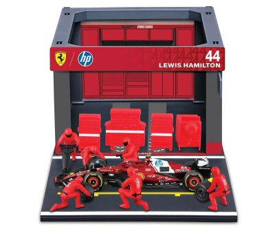 Комплект кола Ferrari SF25 #44 с Бокс 1:43 Bburago 36865