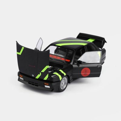 Метален автомобил BMW E30 M3 DTM 1/24 черен