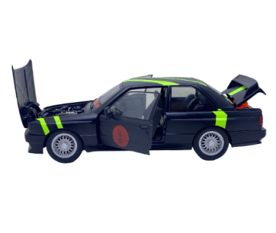 Метален автомобил BMW E30 M3 DTM 1/24 черен