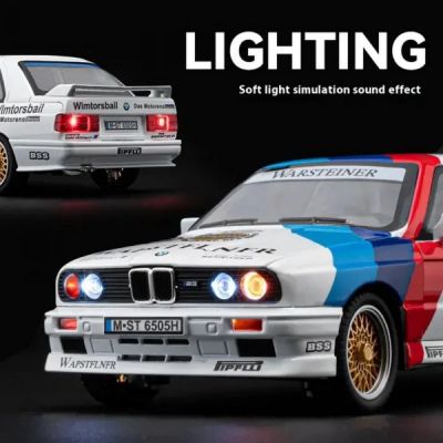 Метален автомобил BMW E30 M3 DTM 1/24 бял