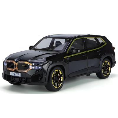 Метален автомобил BMW XM 1/24 черен