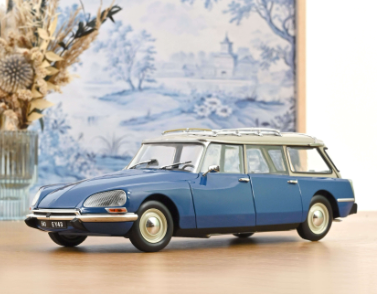 Колекционерска метална кола Citroen Break 21 1:18 NOREV 181772