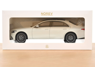 Колекционерска метална кола Mercedes Benz S Class AMG Line 1:18 NOREV 183807