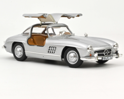 Колекционерска метална кола Mercedes Benz 300 SL 1:18 NOREV 183857