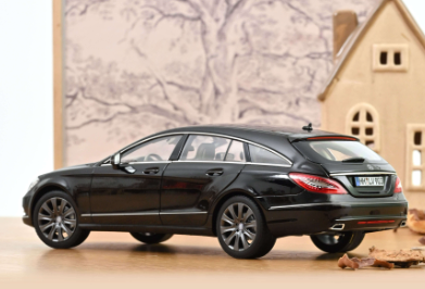 Колекционерска метална кола Mercedes Benz CLS Shooting Brake 1:18 NOREV 183944