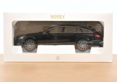 Колекционерска метална кола Mercedes Benz CLS Shooting Brake 1:18 NOREV 183944