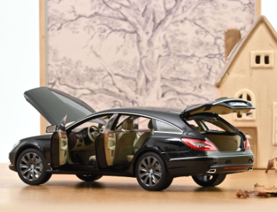 Колекционерска метална кола Mercedes Benz CLS Shooting Brake 1:18 NOREV 183944