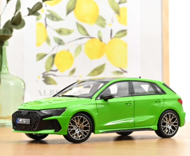 Колекционерска метална кола Audi RS 3 Sportback 1:18 NOREV 188390