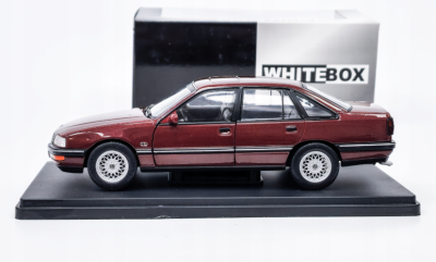 Метална кола Opel Senator B WHITE BOX 124273