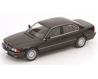 Метална кола BMW 740i E38 KK Scale 1:18 KKDC180366