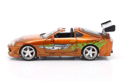 Метален автомобил Toyota Supra Fast & Furious 1:24 Jada 9337703314R20