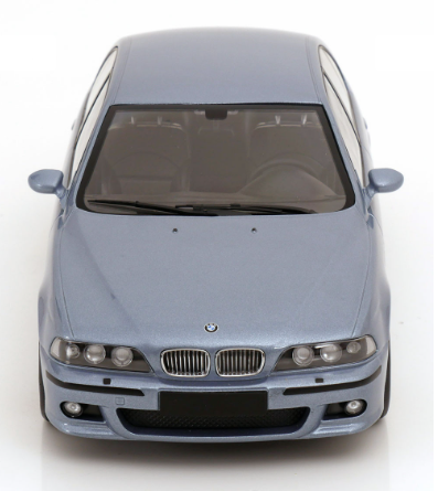 Колекционерска метална кола BMW M5 E39 1:18 KK Scale 181622