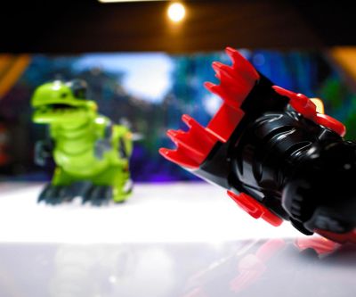 Боен пакет Dino Kombat Радиоуправляем динозавър за битки Silverlit 86889
