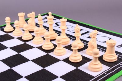 Гигантски шах 130 х 90 см