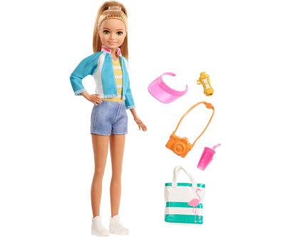 Кукла Barbie Барби турист Стейси на път